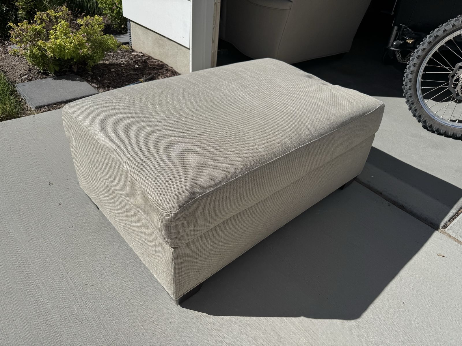 Over Sized Ethan Allen Ottoman