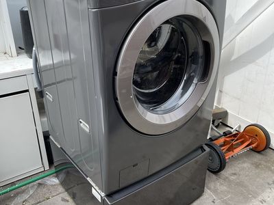 SAMSUNG SMART WASHER W/PEDESTAL