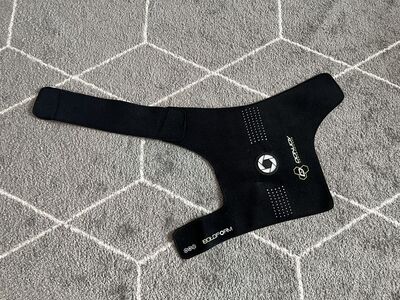 DonJoy Performance Shoulder Support / Stabilizer Brace