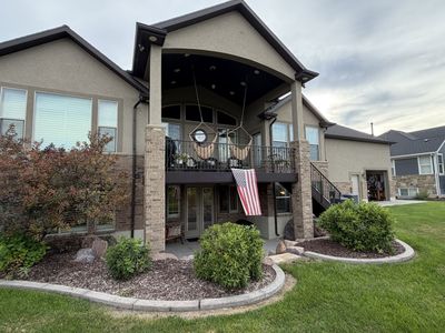 3 bedroom 2 bathroom basement home for rent