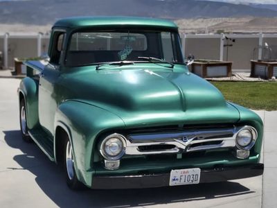 1956 Ford F-100 XLT