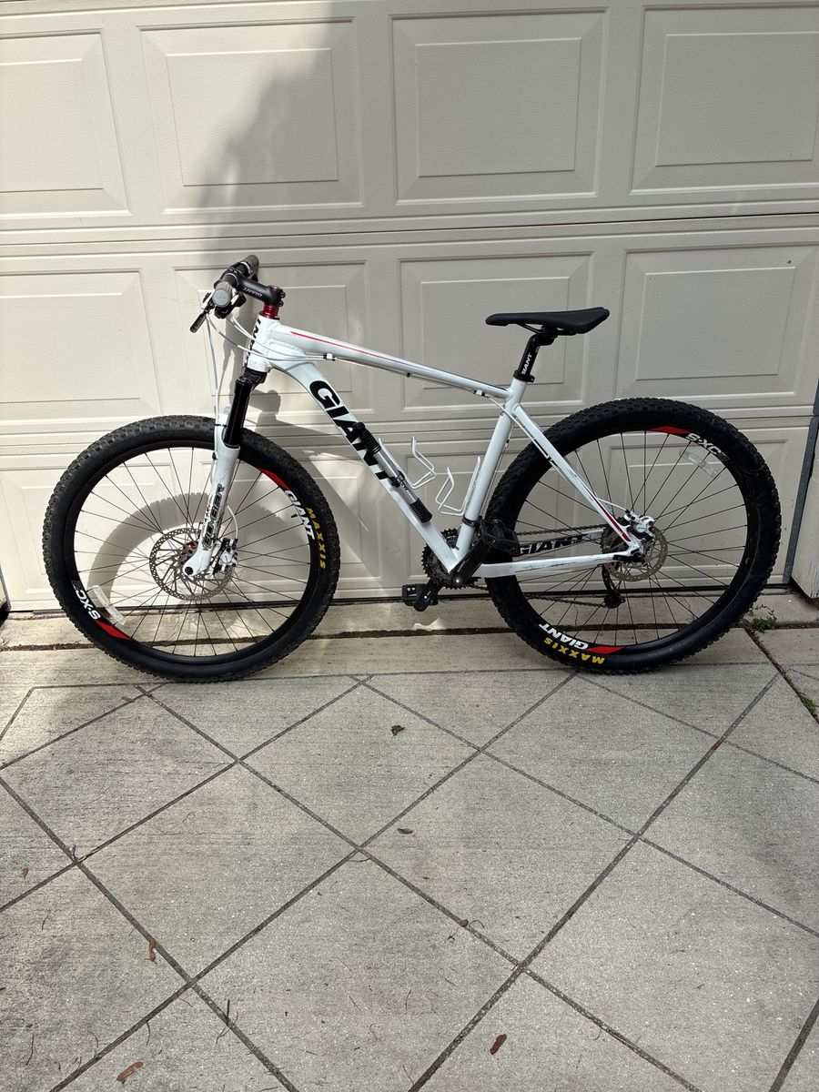 Giant Mountain Bike