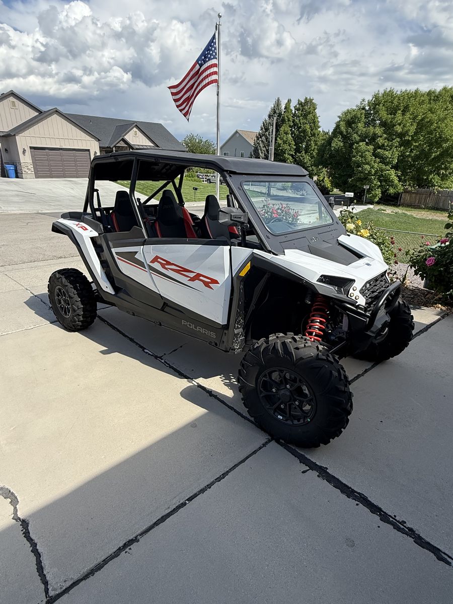 2024 Polaris RZR XP4 1000 Sport White Lightning
