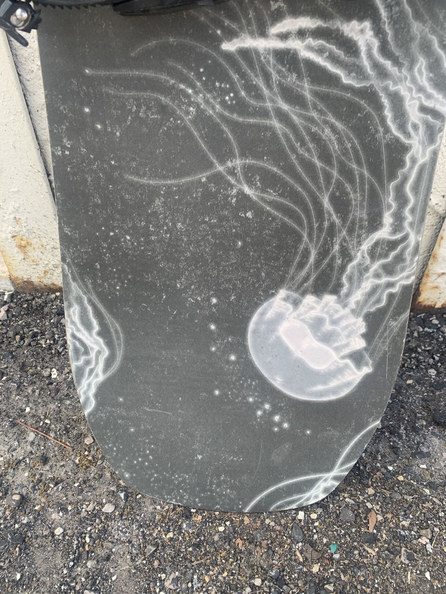 Main image 4