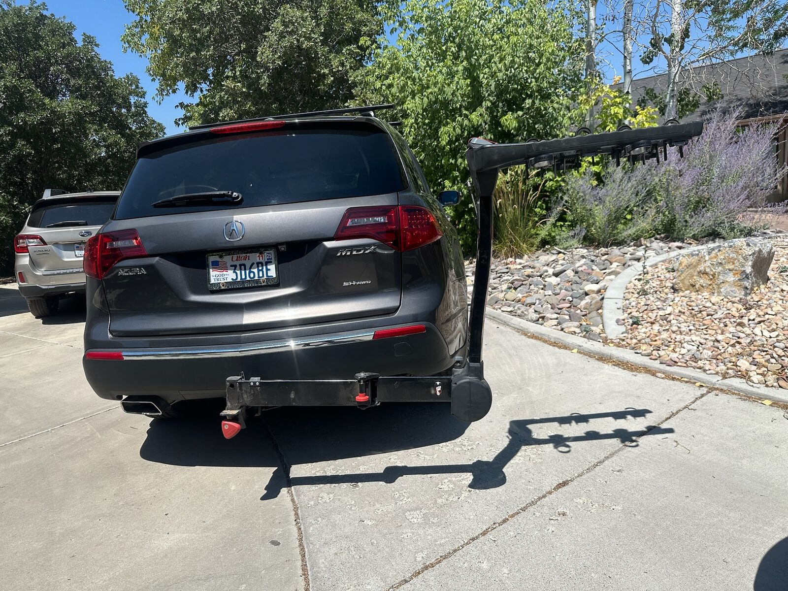 Yakima Full-Swing Black/Red 4 Bike Rack