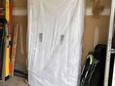Twin mattress
