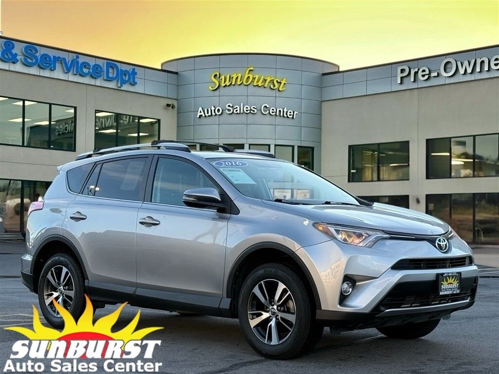 2016 TOYOTA RAV4 XLE