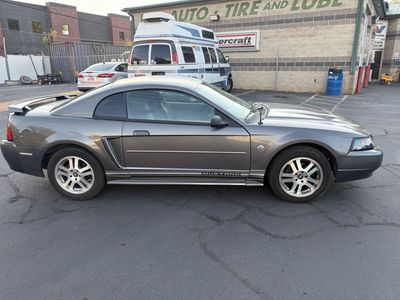 2004 Ford Mustang V6