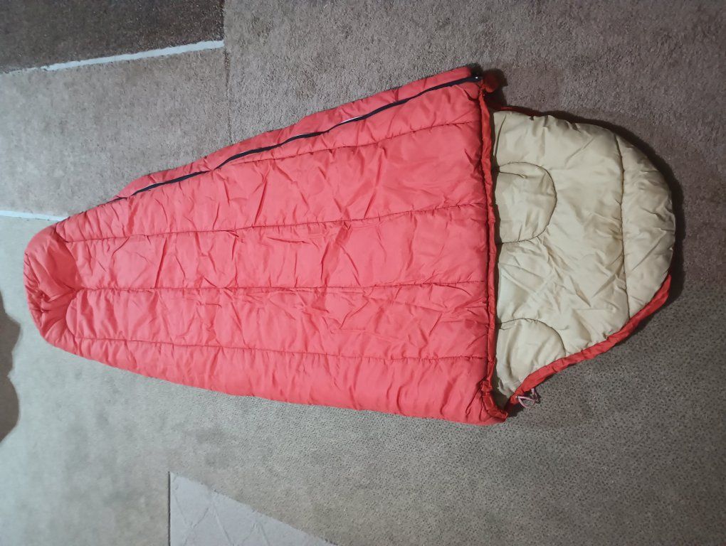 SLEEPING BAG ADULT SIZE
