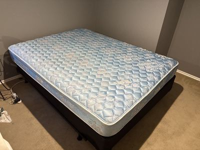 Queen mattress with box spring and metal bed frame