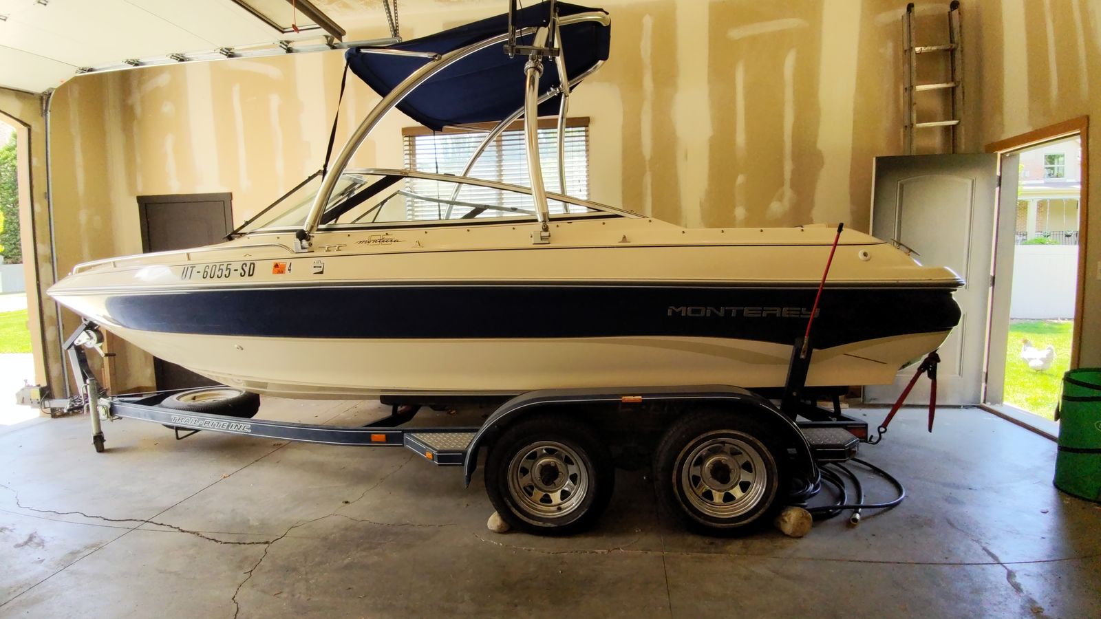 1995 Monterey196 Montura BR