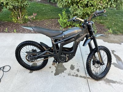 2024 Talaria Sting R MX4 Electric Dirt Bike | 640 Miles | Warp 9 Upgrades | Carbon Fiber | $3,250 OBO