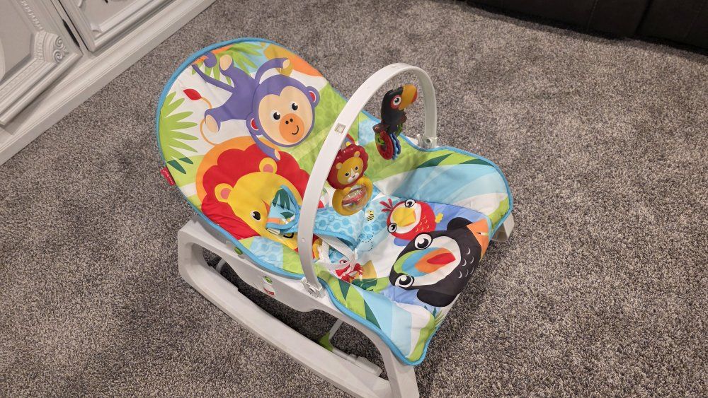 Fisher-Price Baby Bouncer and Rocker with Jungle Animal Print Toy Bar