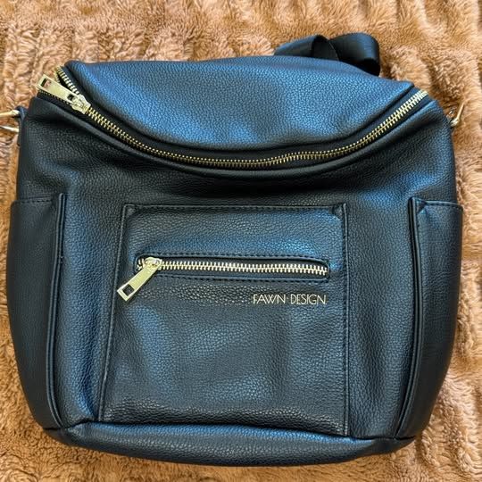 Fawn Design convertible diaper bag/ backpack