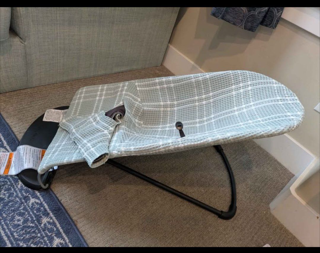 BabyBjorn Bouncer Balance Soft Woven - Black/Dark Gray with extra plaid cover