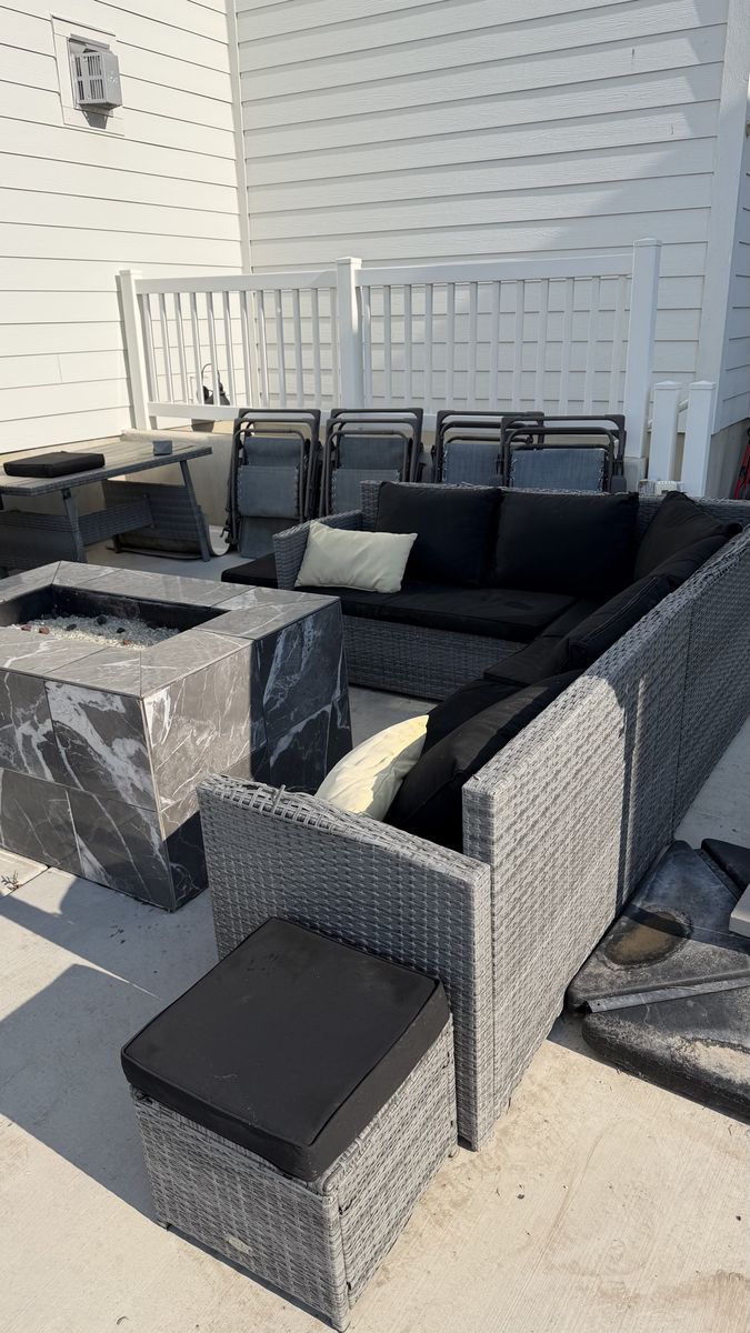Patio Wicker Sectional Sofa w/ 2 Ottomans 