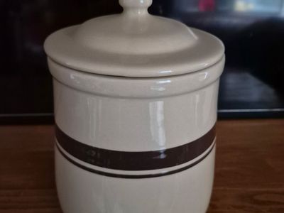 Vintage MCCOY Pottery 131 Brown Band