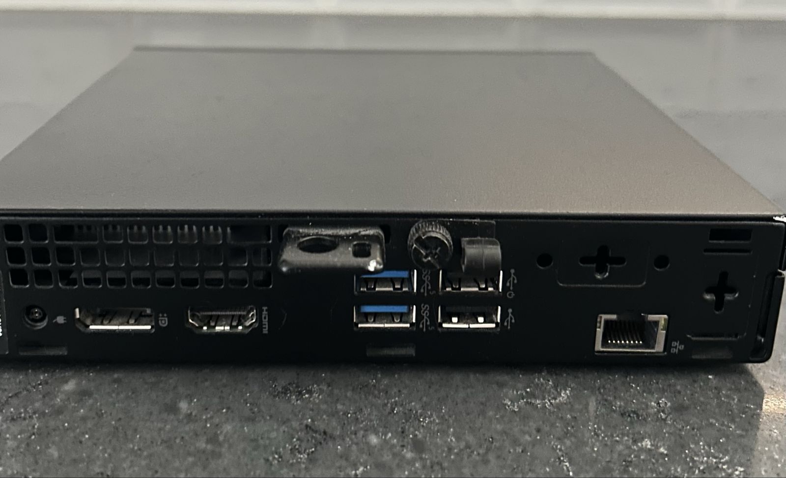 Main image 3