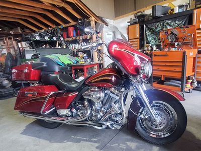 BEST FATHERS DAY GIFT EVER 2005 Harley Davidson Electra Glide cvo screaming eagle