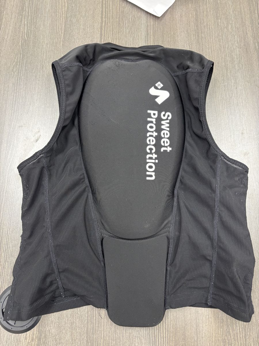 Sweet protection back protector vest two size S