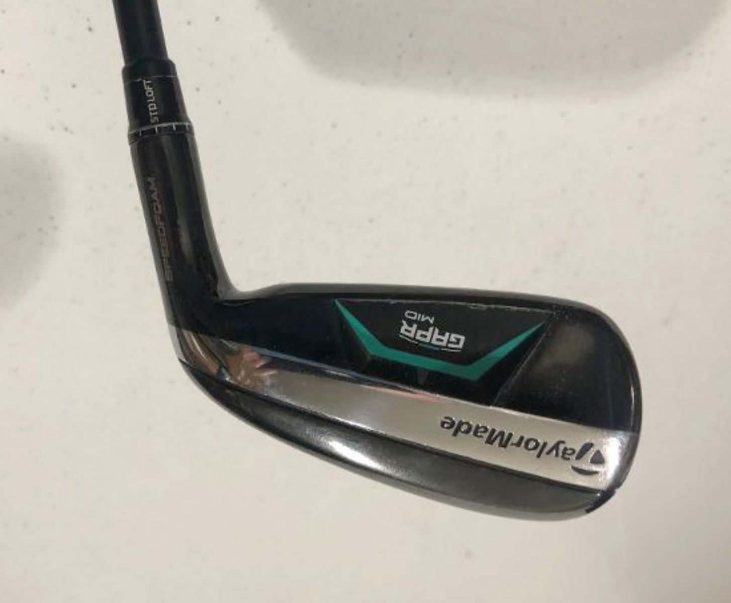 TaylorMade RH GAPR MID 21* 4 Hybrid Iron- Stiff Graphite KBS Hybrid 80 Shaft with Golf Pride Tour Velvet Grips