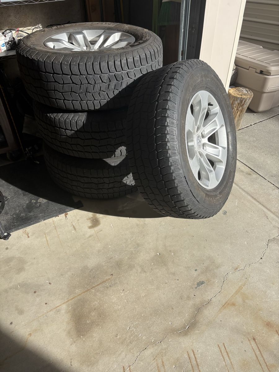 275/65 18. Tires and rims.