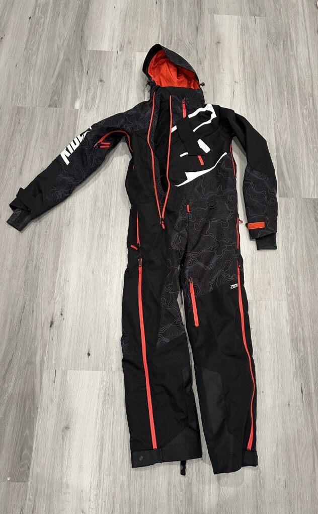 509 Mens XS Brand New Monosuit