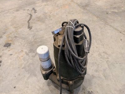 Myers Submersible Pump 1/2 HP 115v