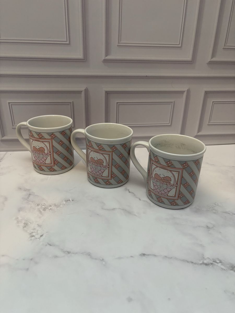 Set of 3 Vintage House of Lloyd 1989 Coffee Mugs Pink Blue Plaid