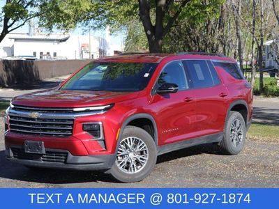 2025 Chevrolet Traverse LT