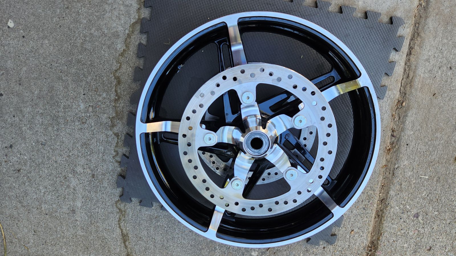 Harley Davidson Touring OEM Wheels, Rotors, Bearings (Front & Rear)