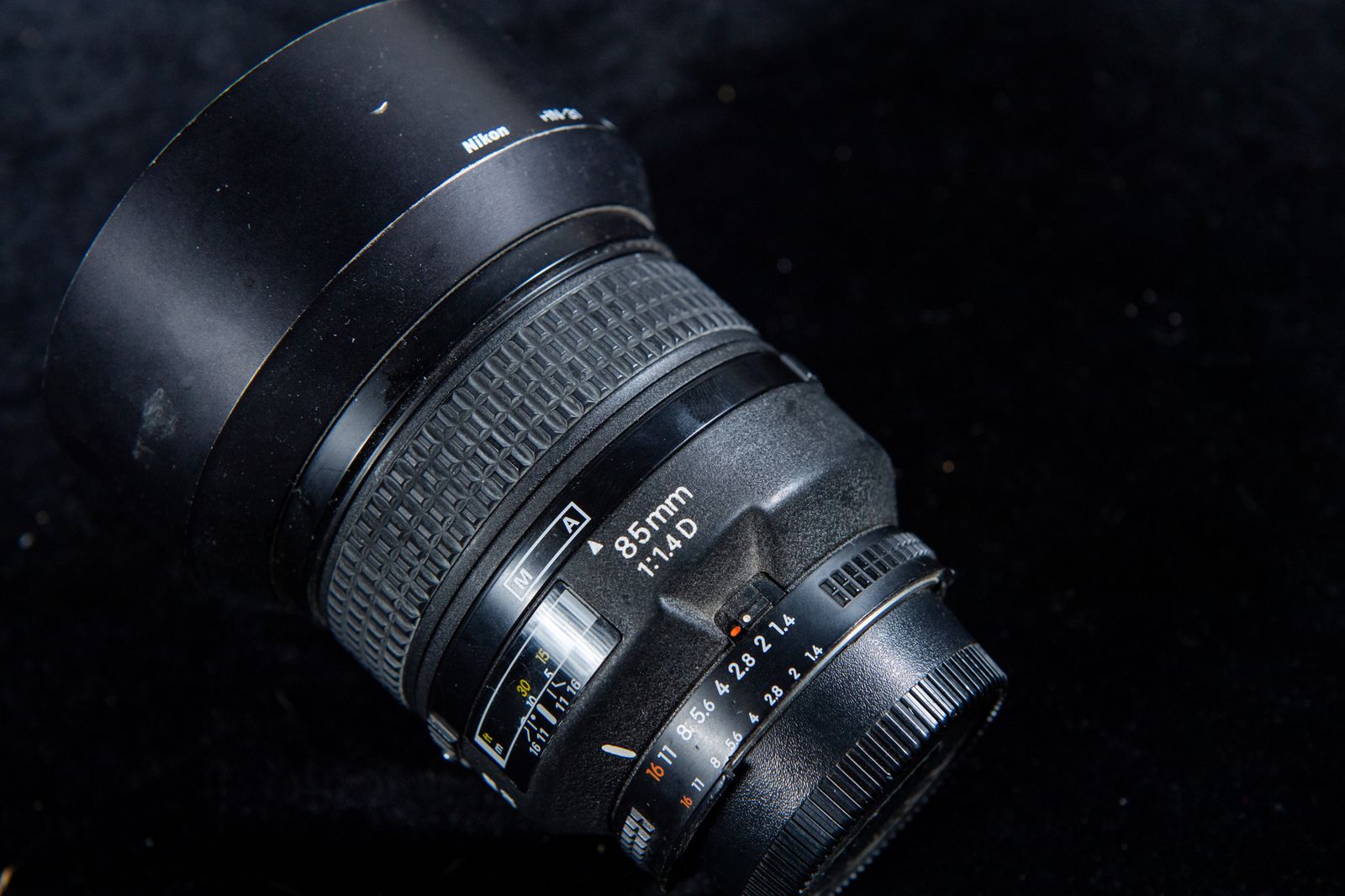 Nikon 85mm 1.4 Lens