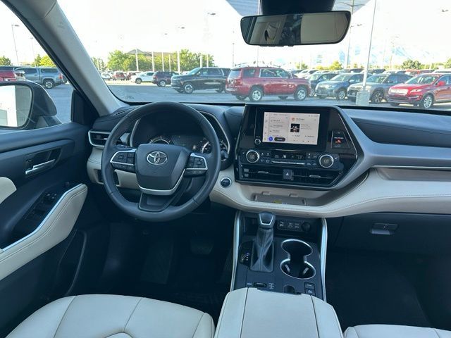 Main image 31