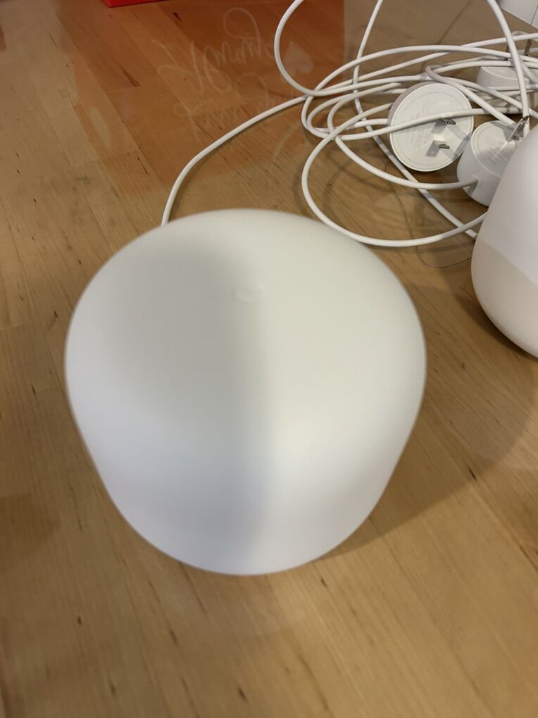 3 Google Nest Wifi Mesh units