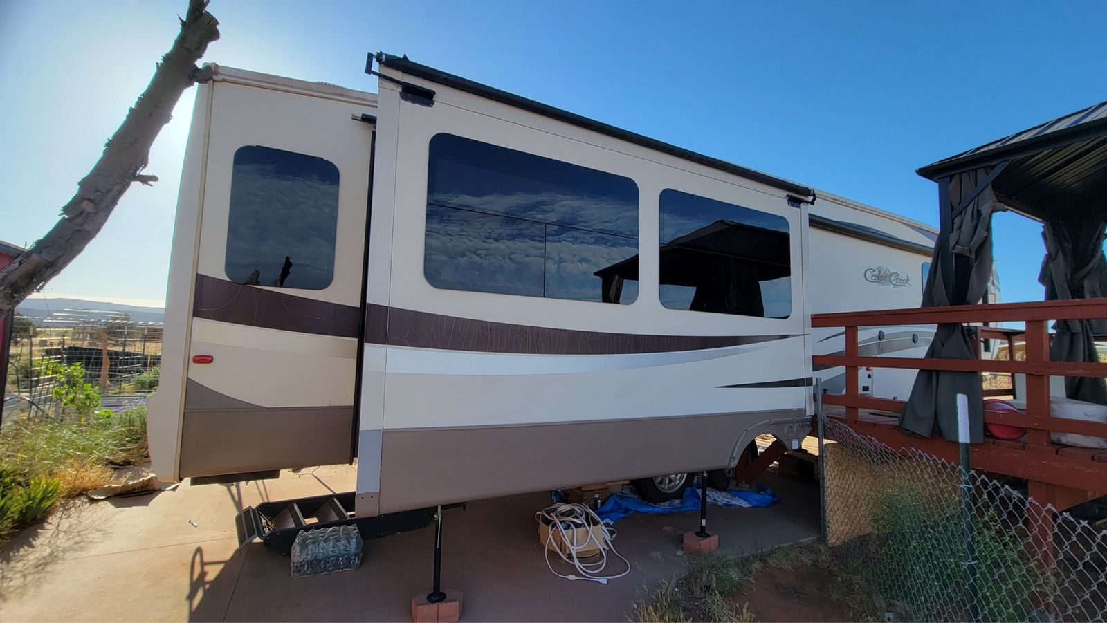 Fifth wheel. 20,000.00 Firm. As is.