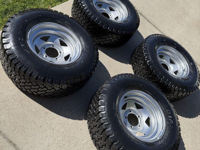 Medalist Sports King A/T 31x10.5r15 M+S (265/75R15) + Rims!