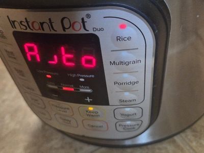 Instant Pot Duo Pressure Cooker Stainless Steel with Steam Rack