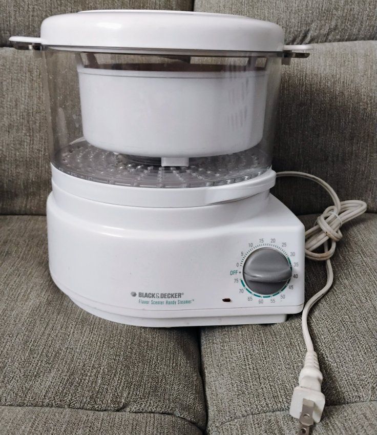 Black & Decker Flavor Scenter Handy Steamer Food Steamer - White