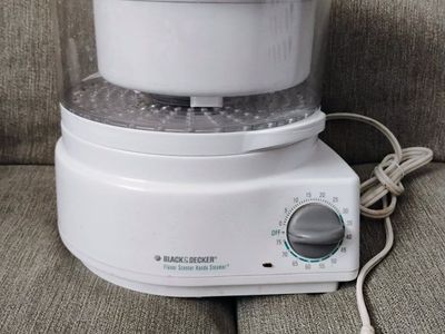 Black & Decker Flavor Scenter Handy Steamer Food Steamer - White