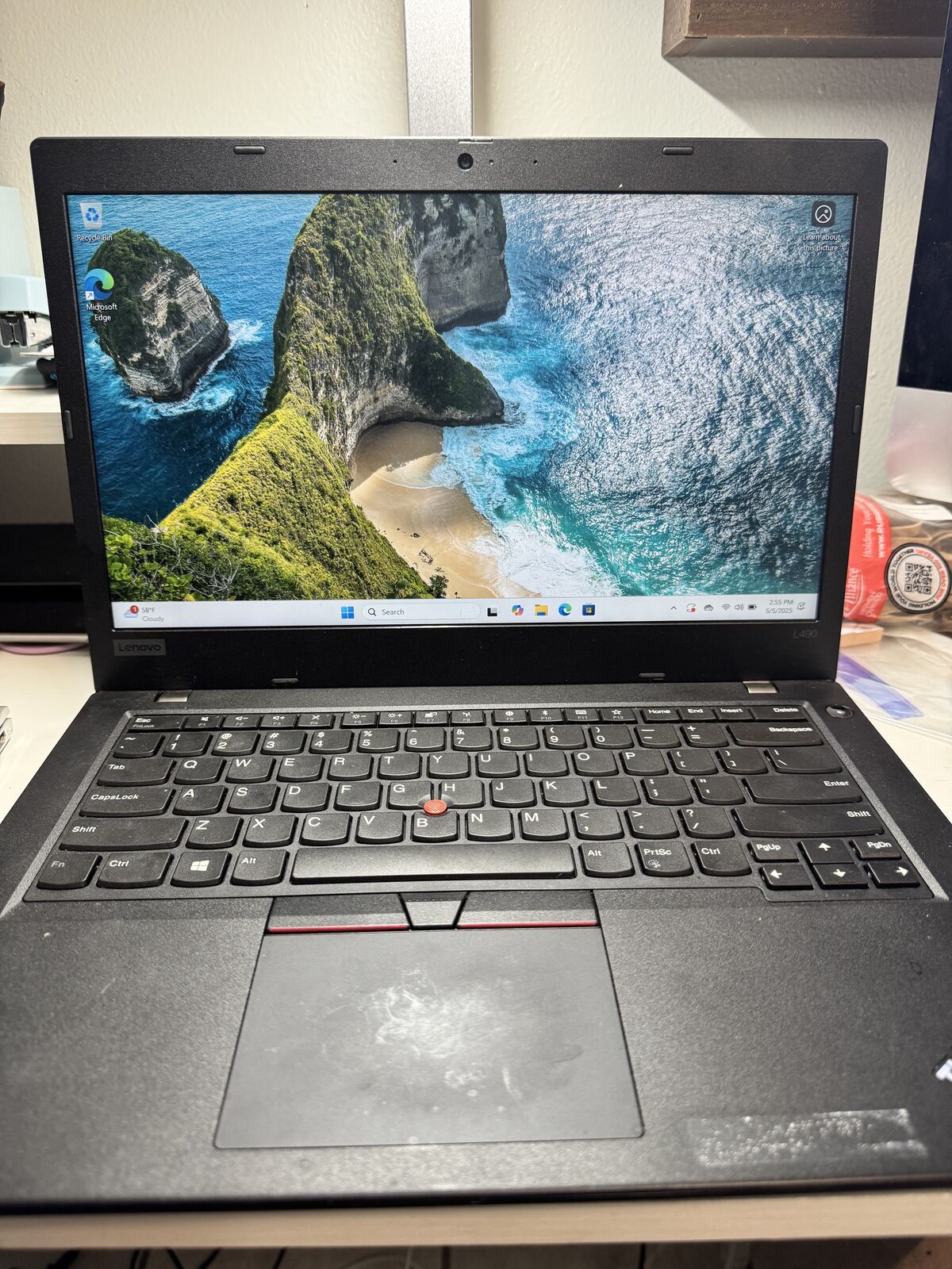 Perfect Condition Lenovo L490 w/warranty