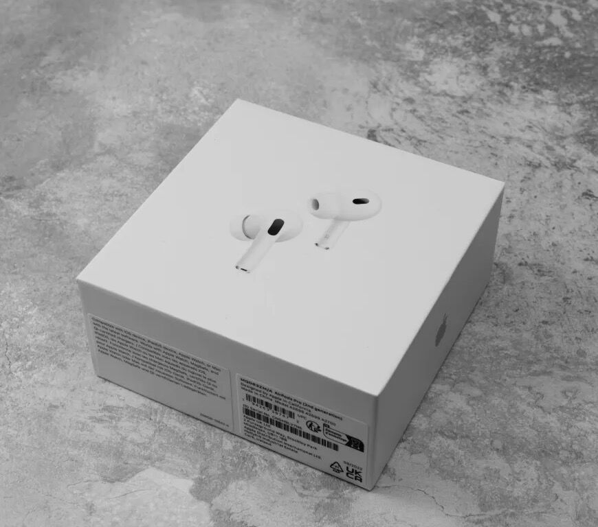 Apple AirPod Pro 2nd Gen (NEW UNOPENED)