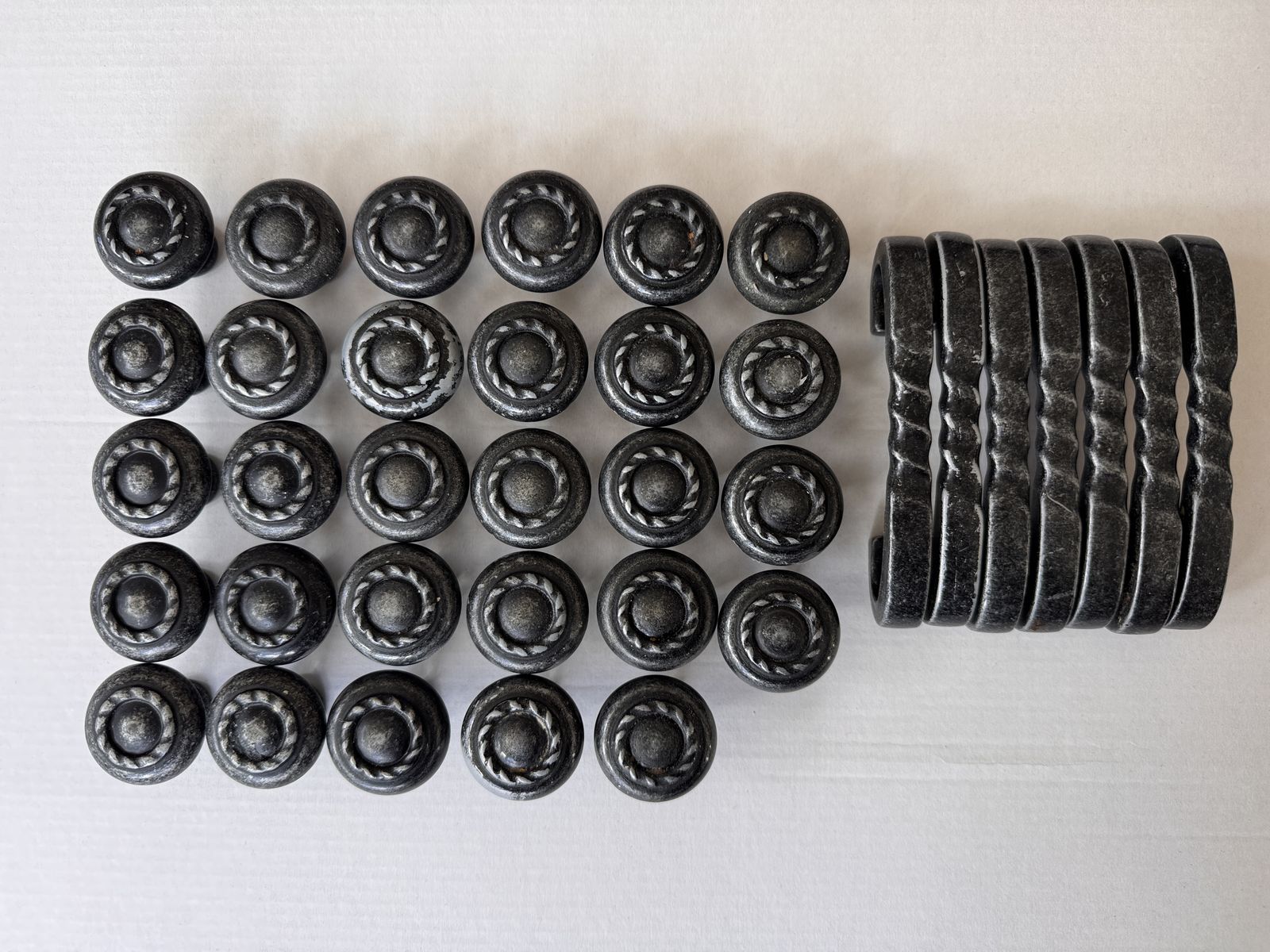 29+ Rustic Cast Iron Looking Knobs Drawer Cabinet Doorknob Kitchen Pulls Handles