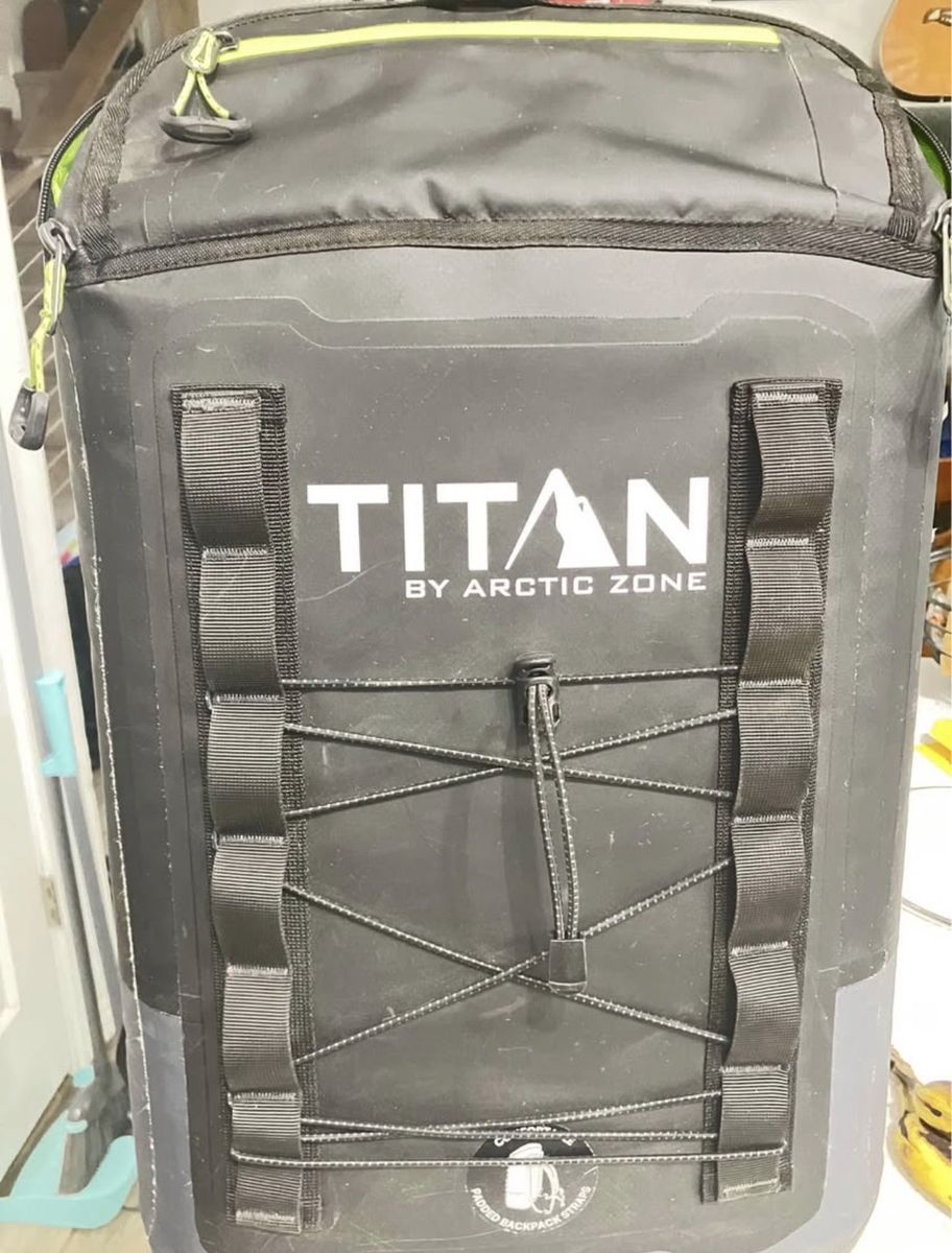 Artic Zone backpack Cooler