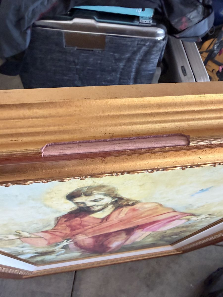 Main image 3