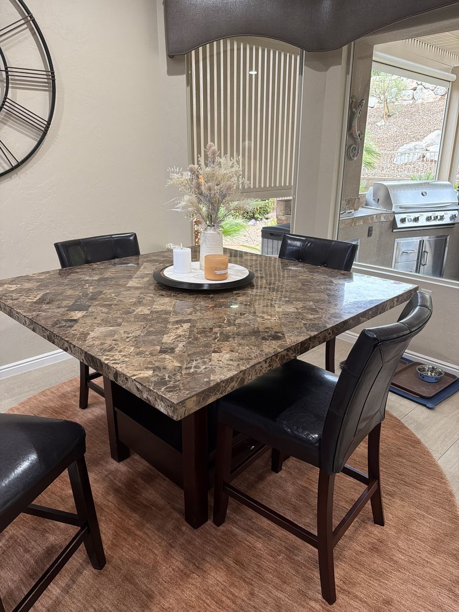 Dining Table and 8 Chairs