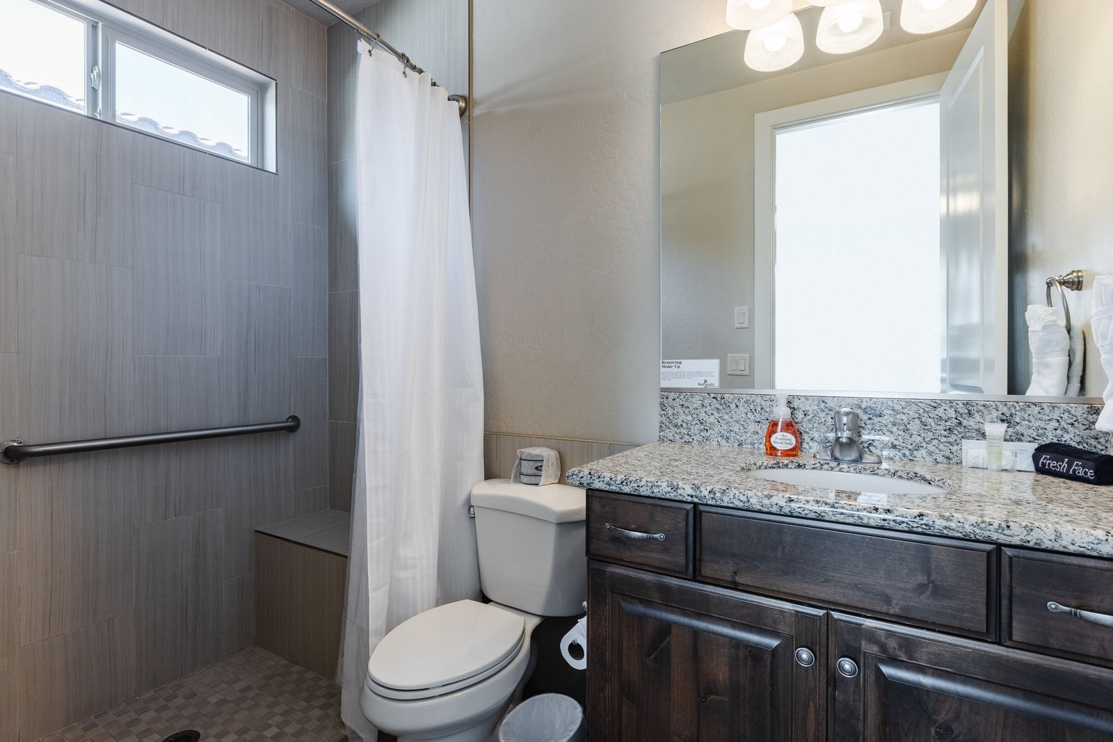 Main image 21