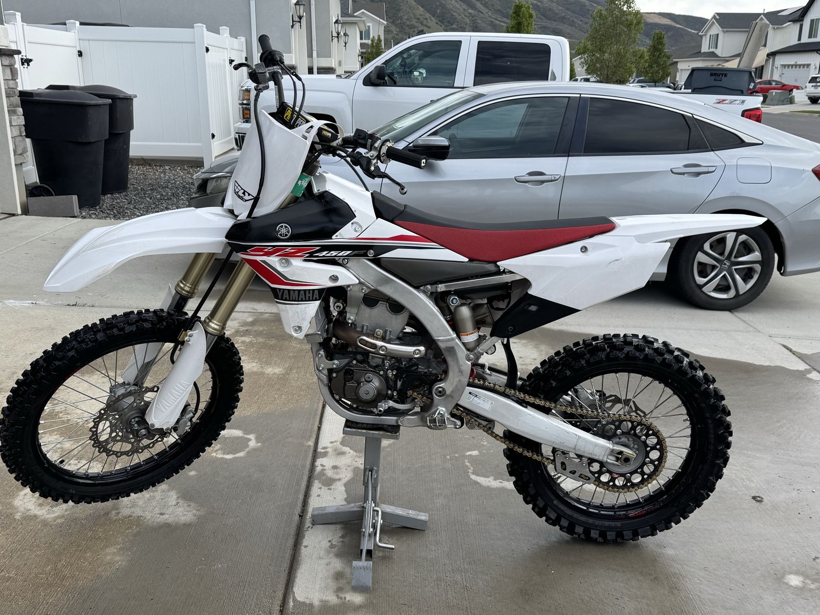 2017 YZ450F
