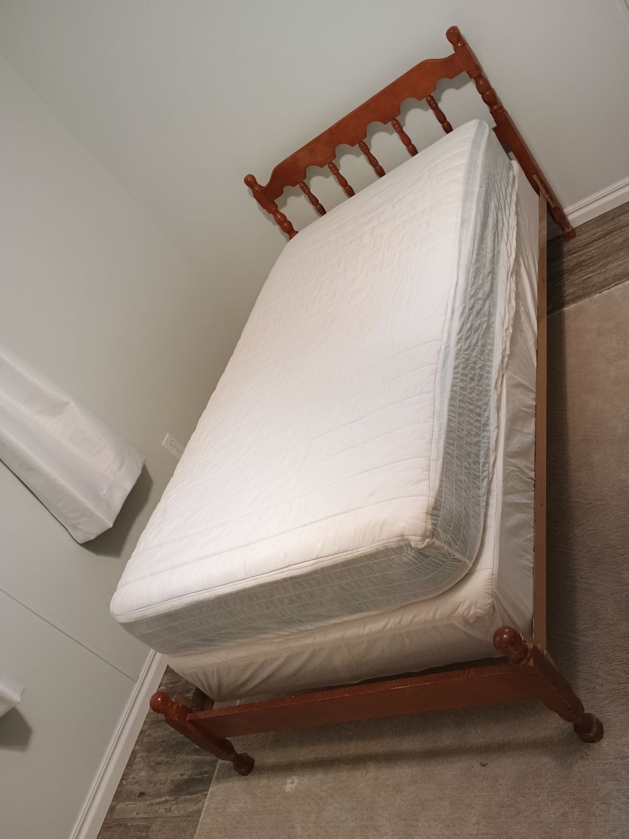 twin bed, 2 matresses, 1 box, 3 frames