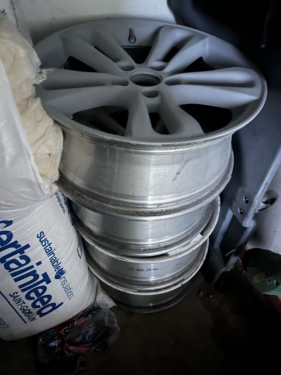Honda civic si 5 lug OEM wheels