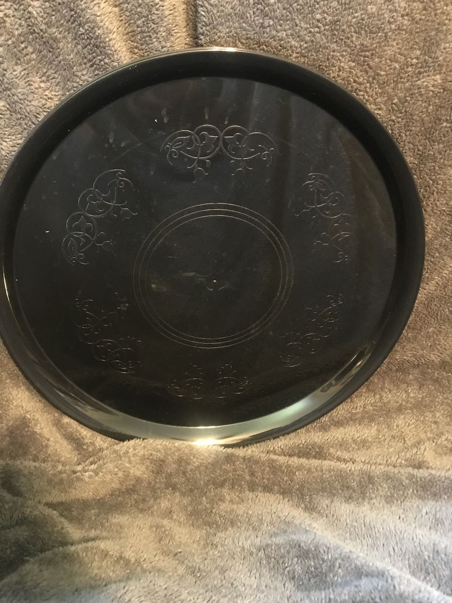 4 Black 16 Inches Serving Trays Round Embossed